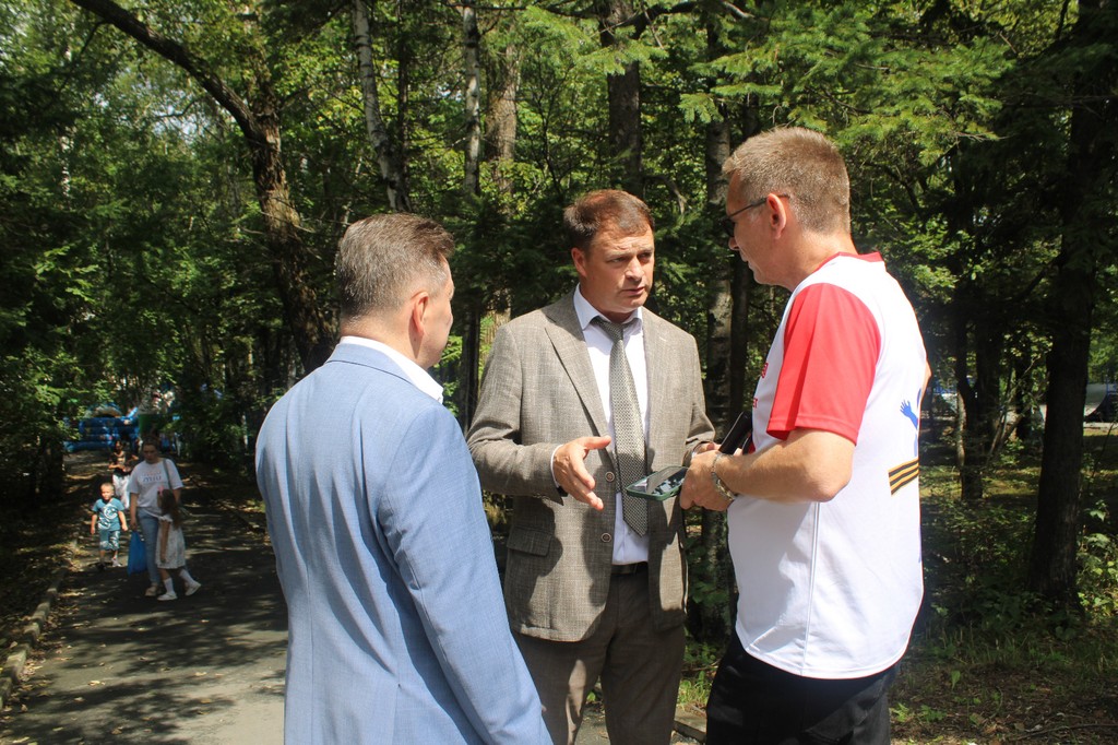 Городу Партизанску  129 лет
