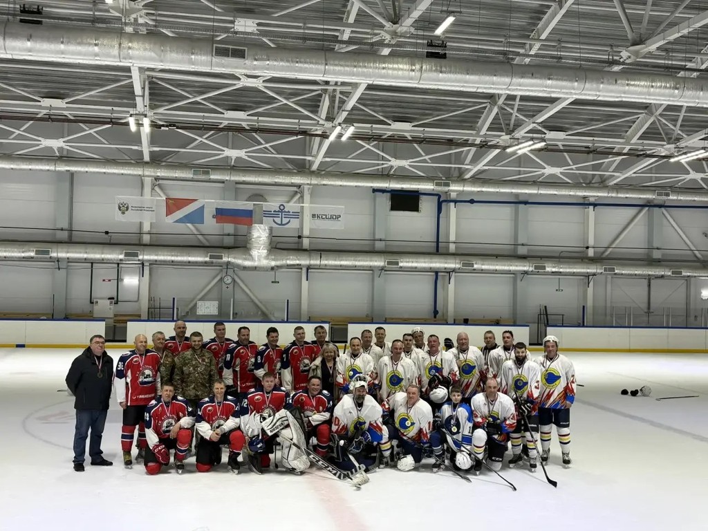 Хоккейный матч дружбы