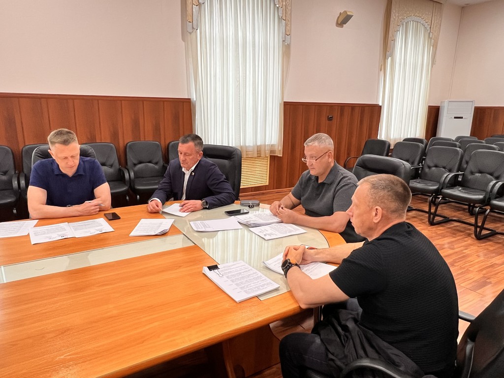 В Думе состоялись заседания постоянных депутатских комиссий