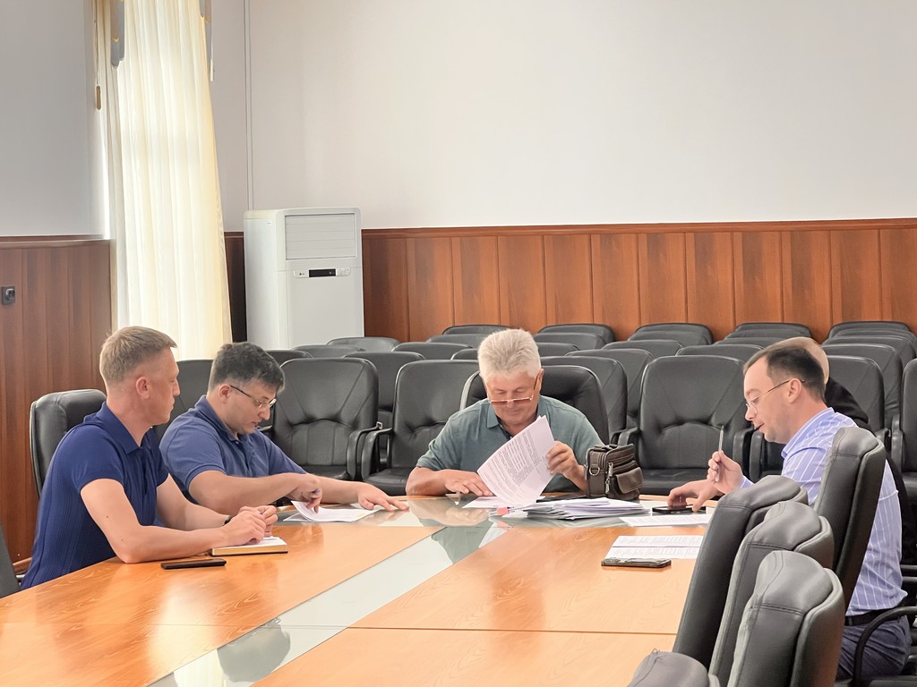 Депутаты поддержали кандидатуры находкинских семей для награждения знаком «Семейная доблесть»