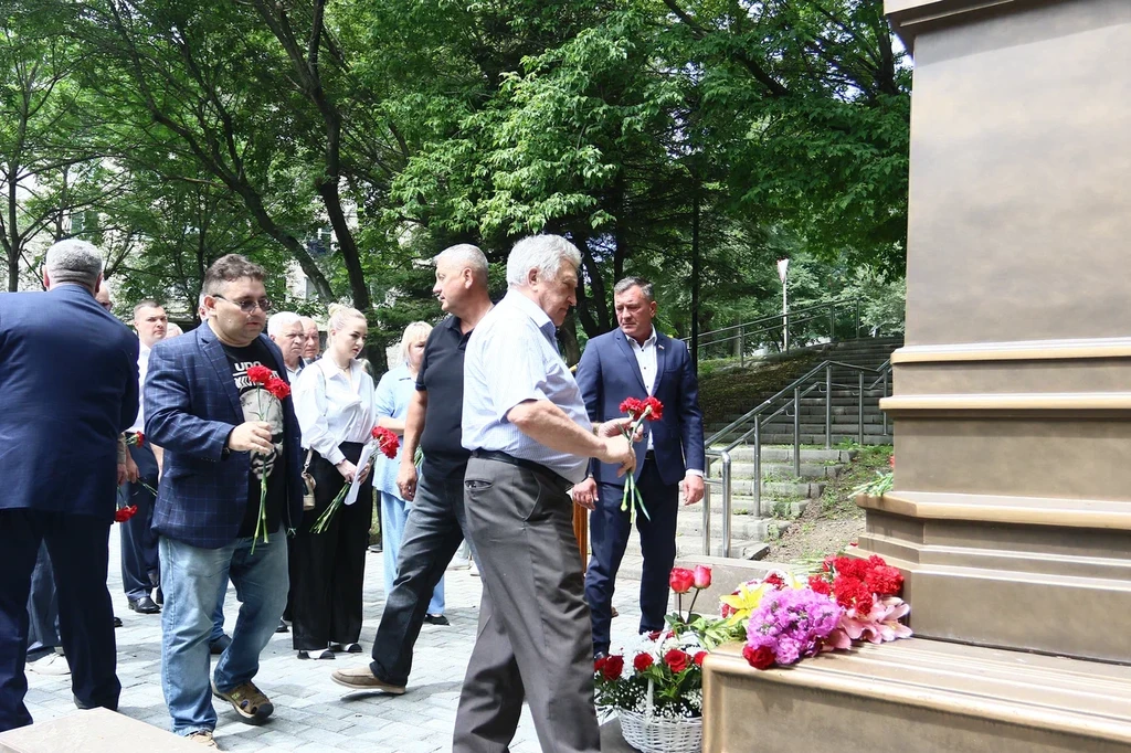 Памяти Феликса Дзержинского