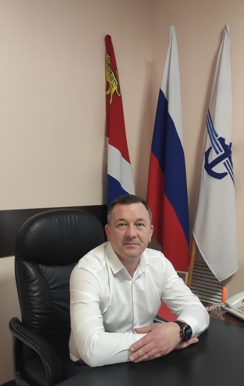 С Днем строителя!