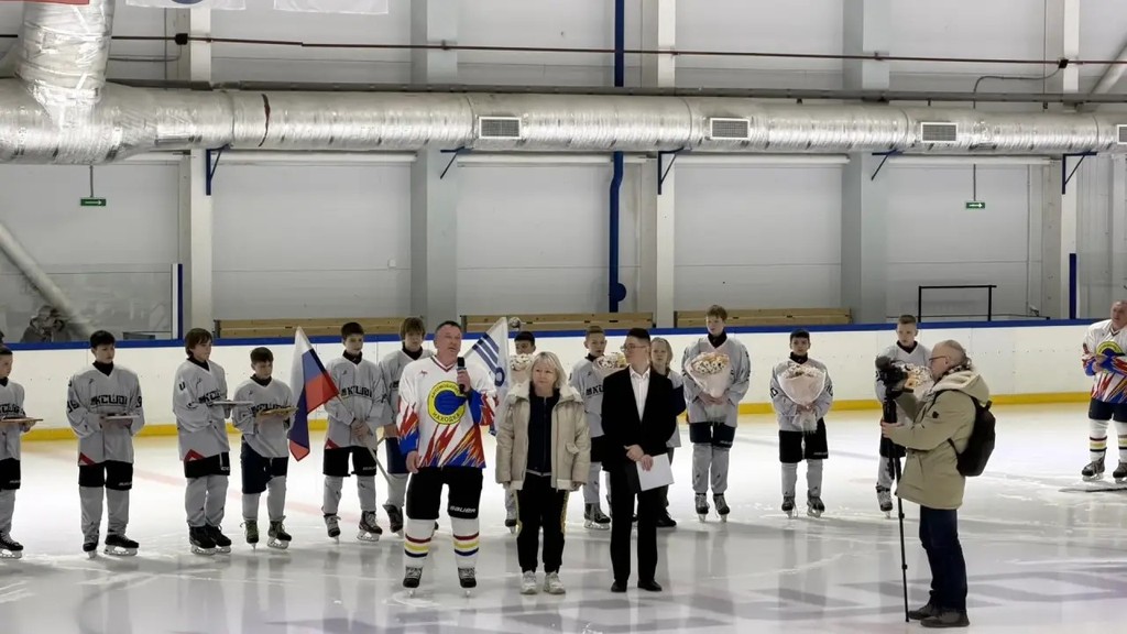 Хоккейный матч дружбы