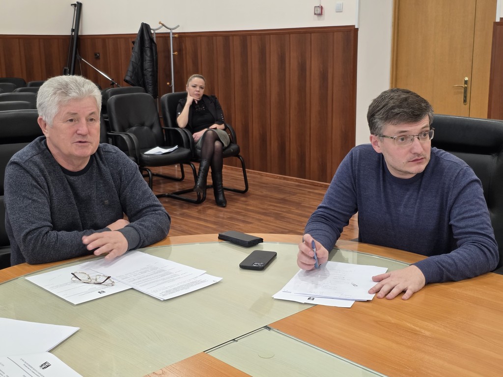 В Находке депутаты утвердили планы по поддержке молодежи и обсудили создание муниципального автопарка