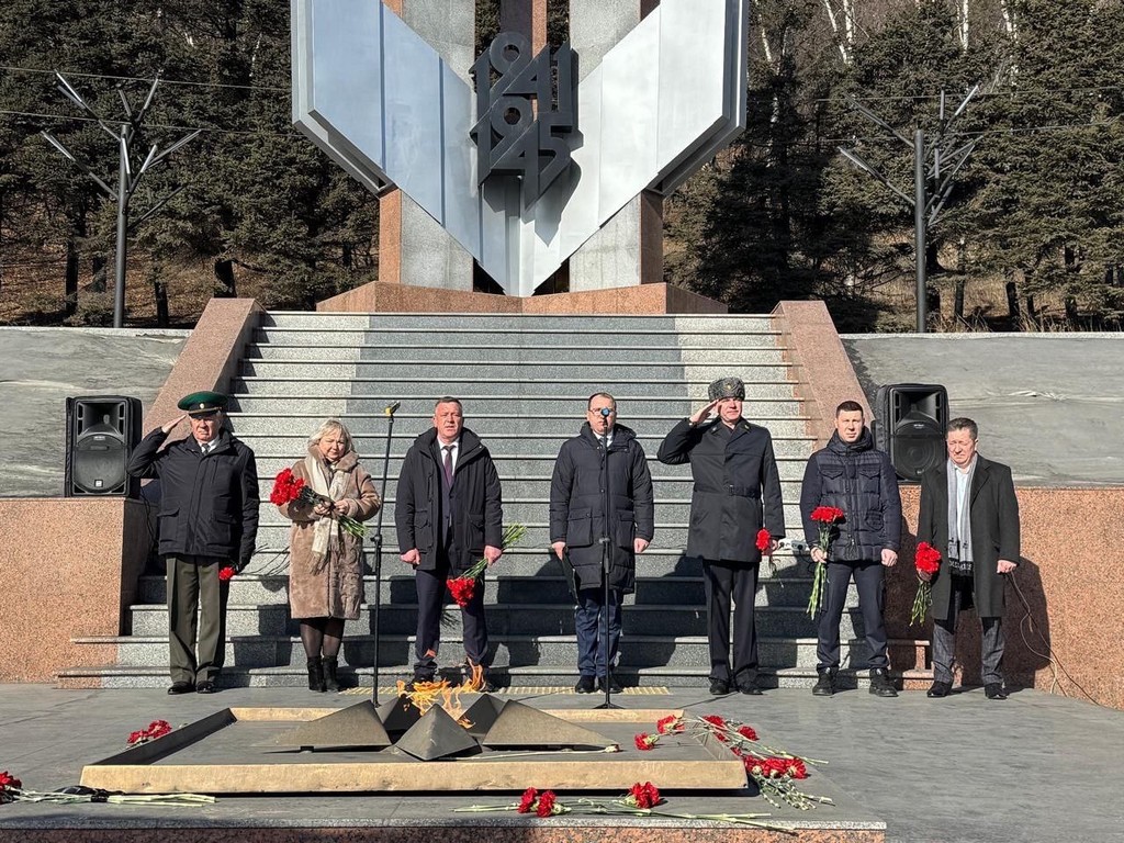 В Находке почтили память воинов-интернационалистов